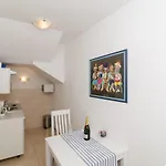 Pavle Apartment *