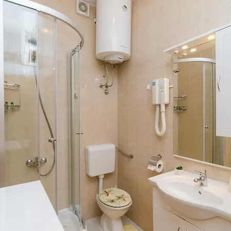 Pavle Apartman *